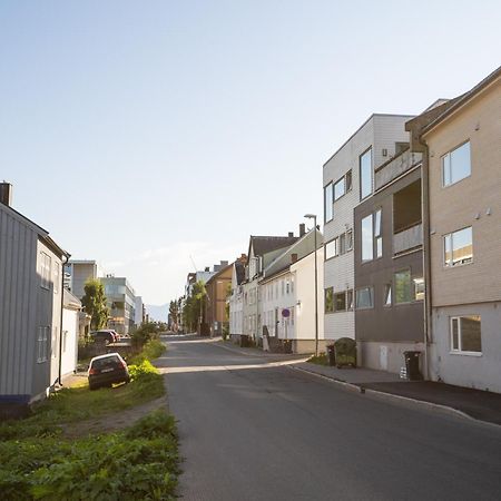 Elegant And Comfy Apartment Tromso Exterior photo